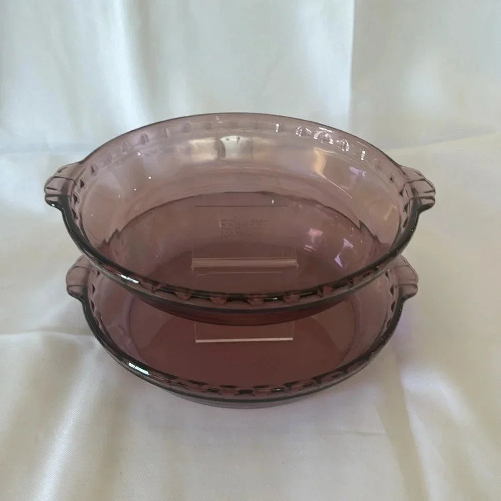 Pyrex Cranberry Glass 9.5” Set of 2 Fluted Pie Pans Crimped Deep Dish Plates 229 - Picture 2 of 6